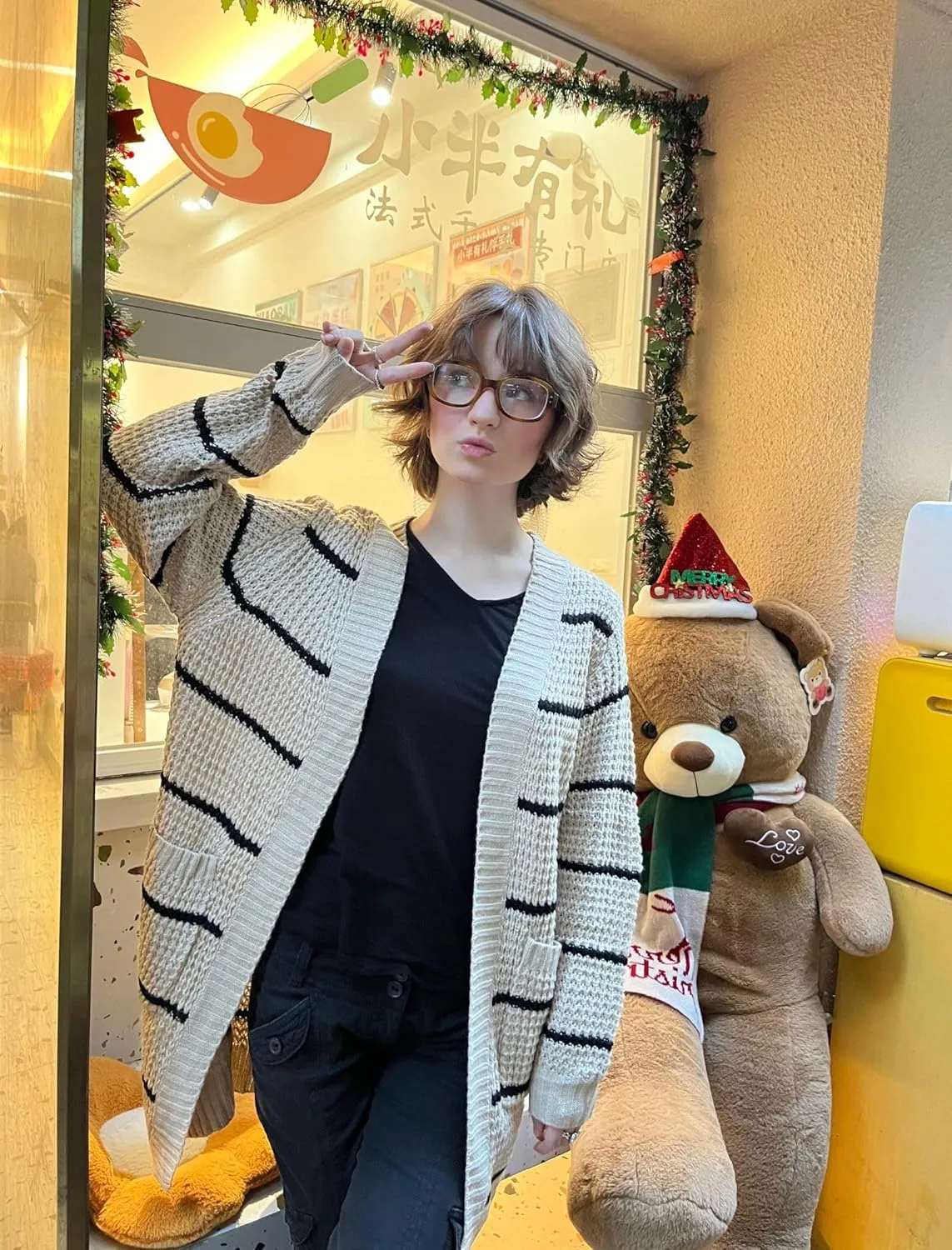Zeagoo Women's 2025 Fall Open Front Cardigan Long Batwing Sleeve Chunky Knit Sweater Loose Outerwear Coats with Pockets